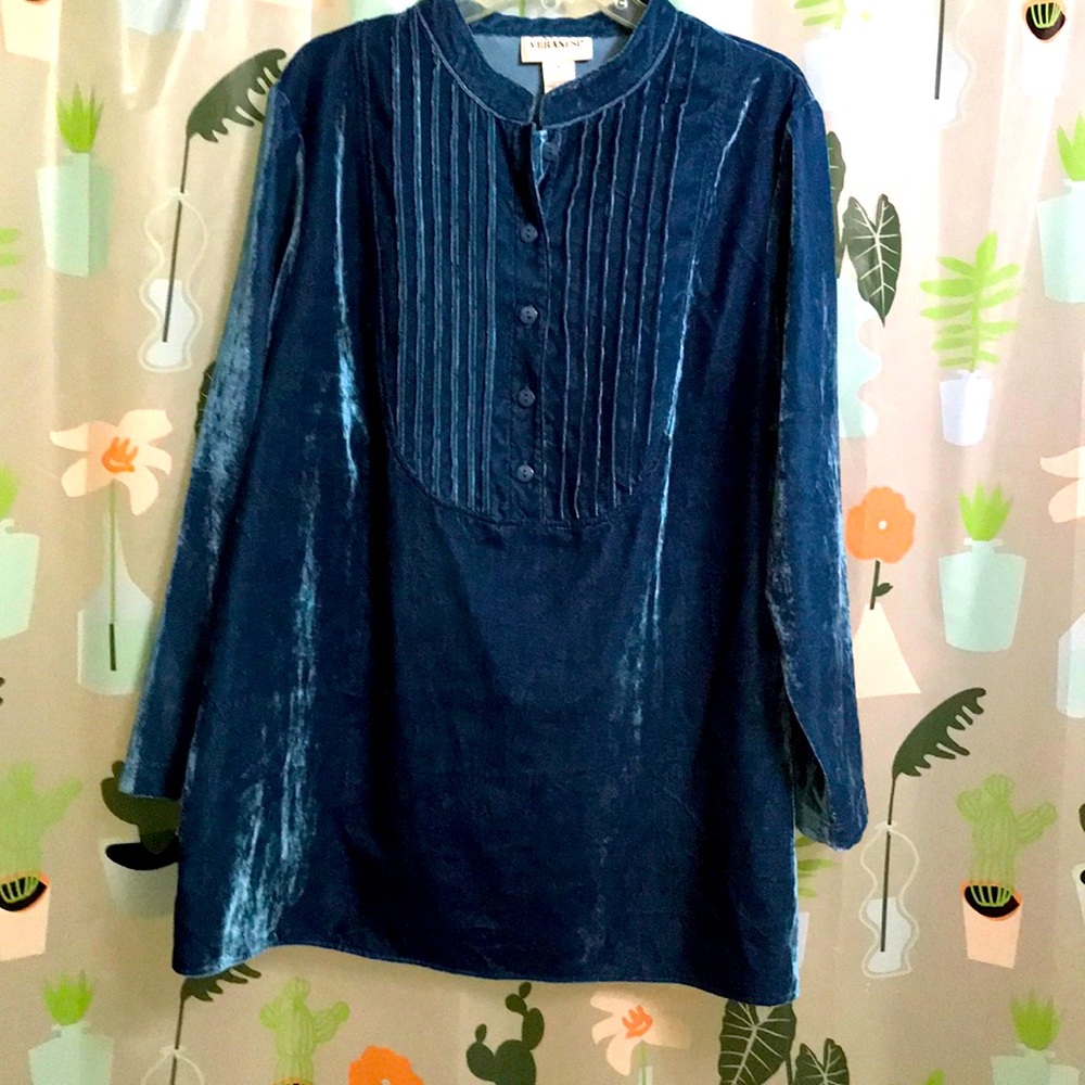 Veranesi teal velvety long sleeve top